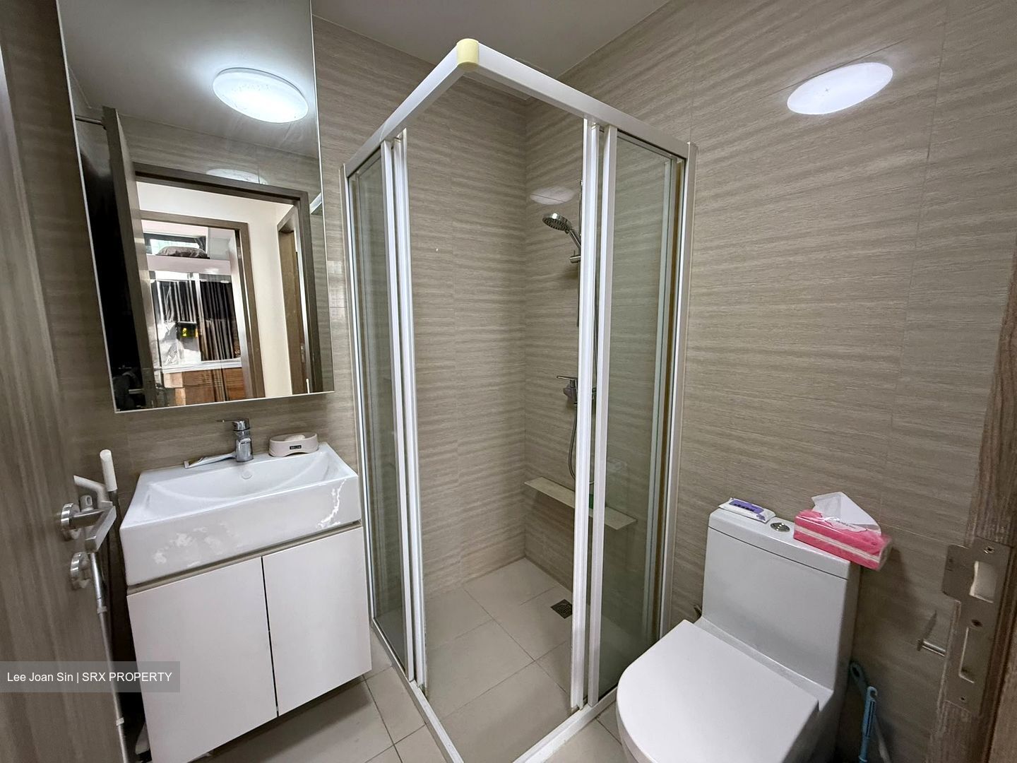 Sky Vue (D20), Condominium #626428361